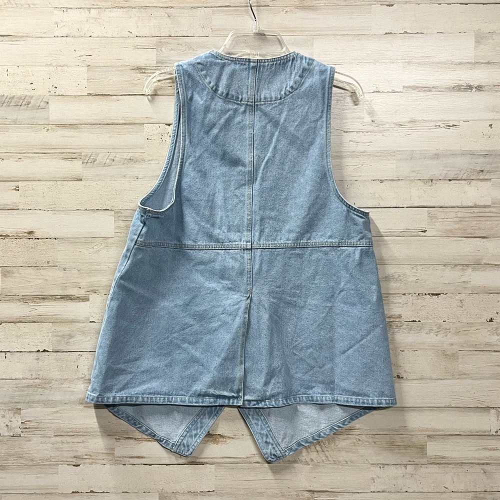 Promesa Days Go By Light Blue Washed Denim Over-Sized Button Front Vest - Picture 5 of 9
